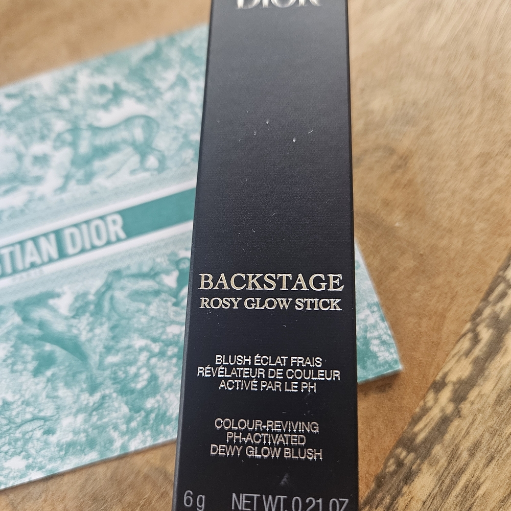 Dior Pink Blush Stick - Picture 6 of 9